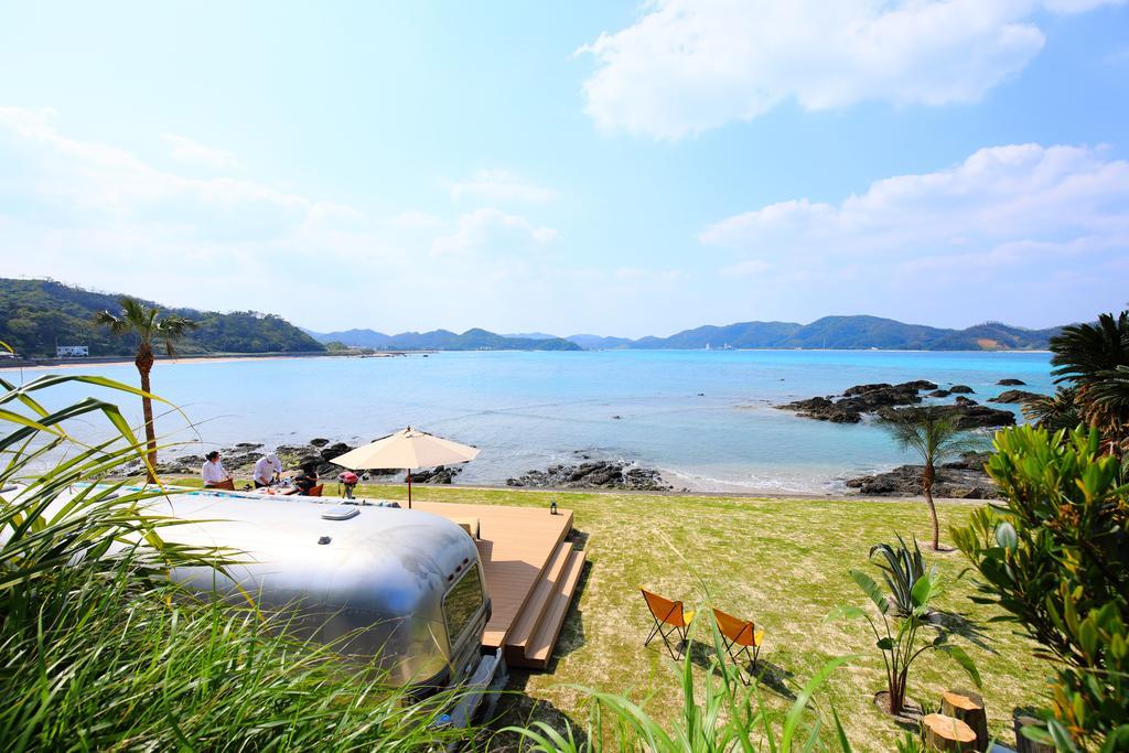 Holly Camp Airstream Villa Амами Экстерьер фото